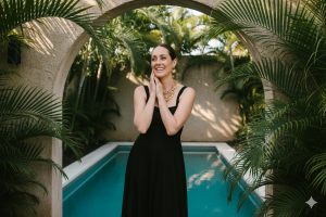 Robyn Birkin is the leading female business coach for women who want to launch and scale their courses, masterminds and group offers and create a sustainable business